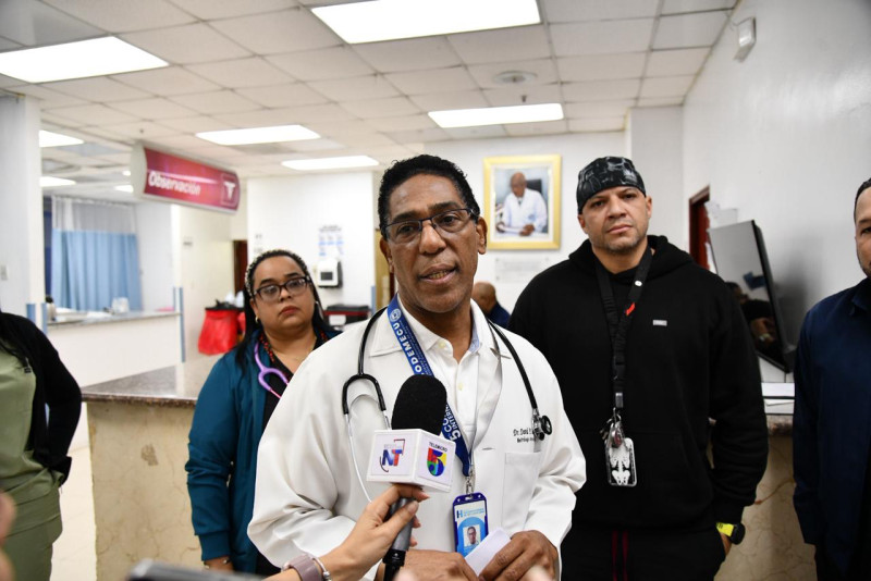 David Cuevas, nefrólogo intensivista del Hospital Traumatológico Doctor Ney Arias Lora.