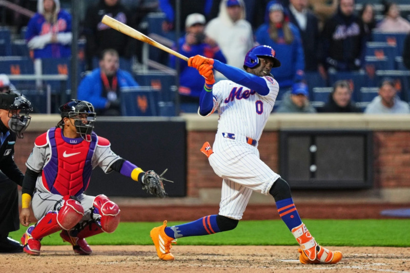 Ronny Mauricio fue el héroe del triunfo por los Mets.