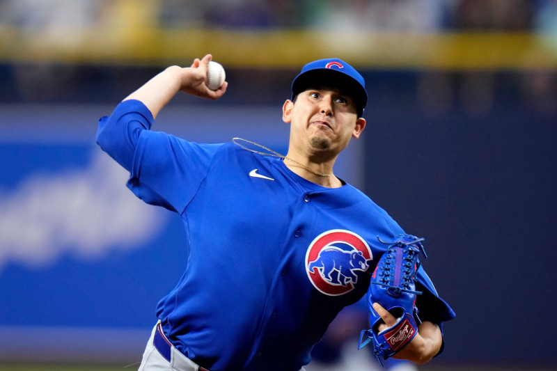 El mexicano Javier Assad, de los Cachorros de Chicago, lanza ante los Rays de Tampa Bay en su apertura del martes 7 de abril de 2026