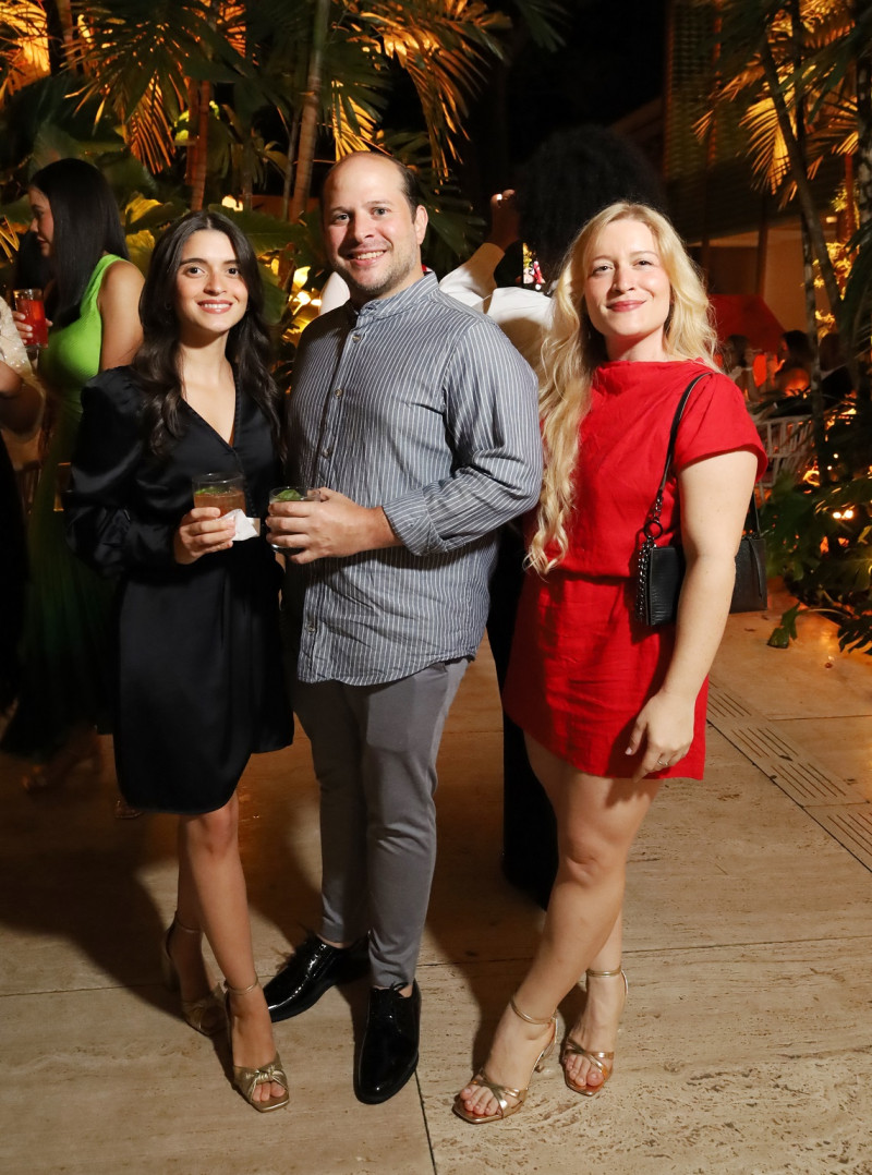 Carolina Galva, Rafael Marmolejos y Gabriela Sobrino.