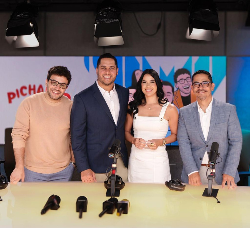 Elías Serulle, Juan Carlos Pichardo, María Angélica Ureña y Luis José Germán.