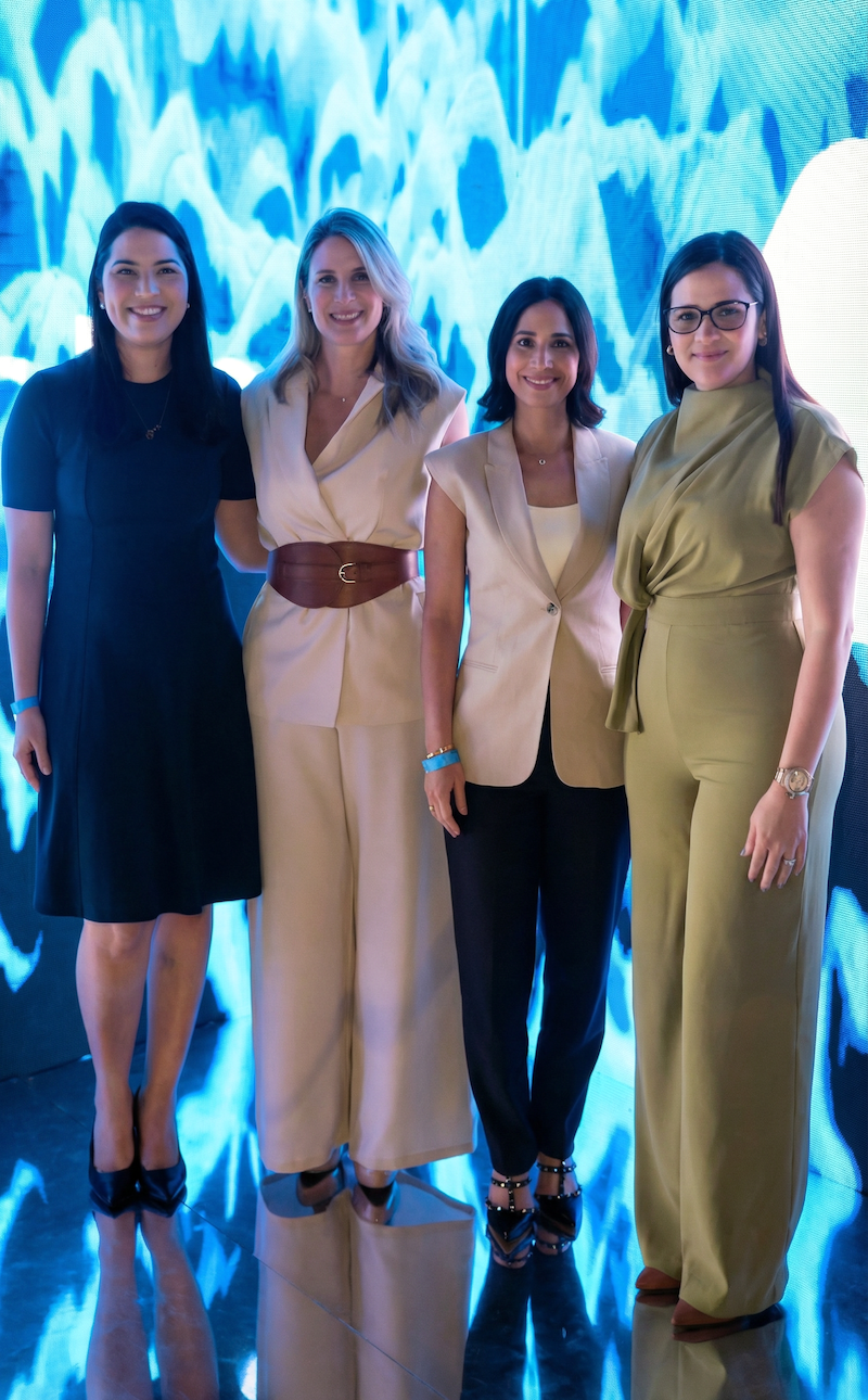 Helen Schneider, Geraldine Rahn, Laura Núñez y Dahiana Diaz