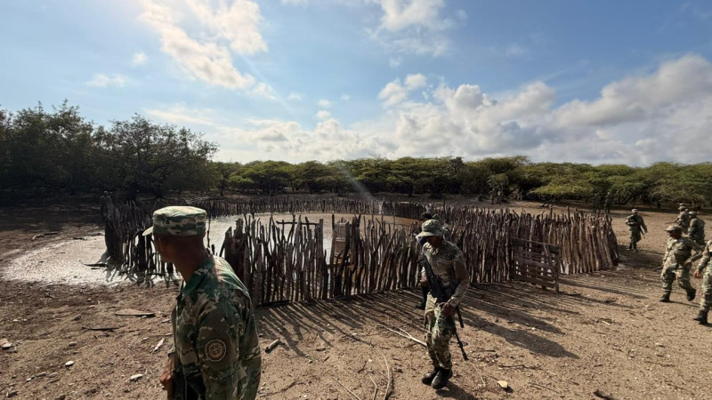 Miembros del Ejército intervinieron áreas de Las Dunas de Baní para proteger esa reserva natural.