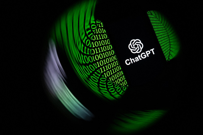 Esta fotografía ilustrativa, tomada en Mulhouse, al este de Francia, el 11 de febrero de 2025, muestra el logotipo del chatbot de inteligencia artificial ChatGPT de OpenAI.