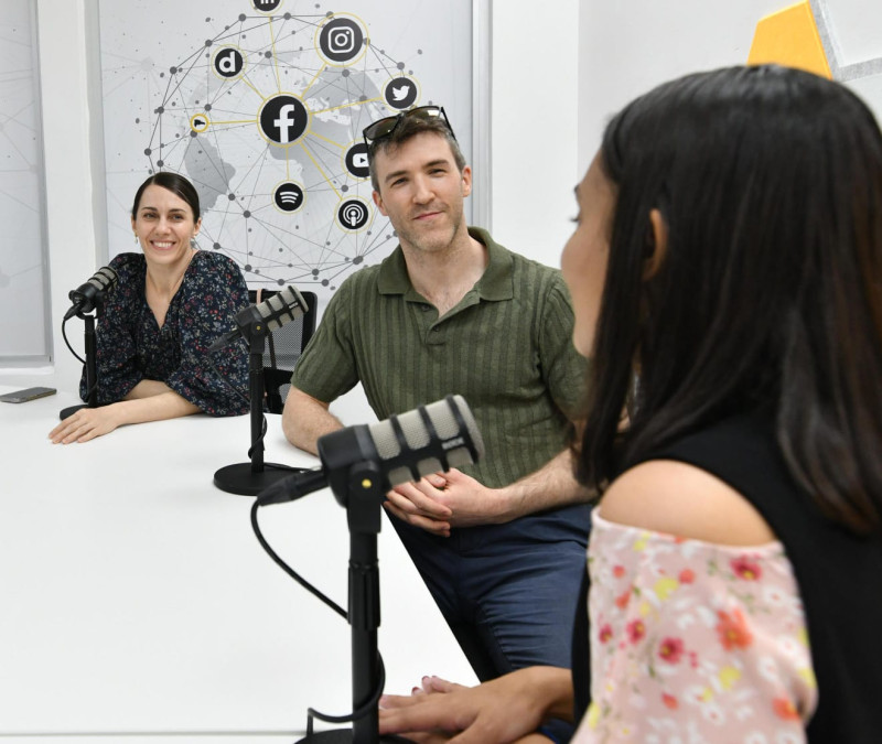Anya Nesvytailo, Roddy Doble con la periodista Diana Terzic