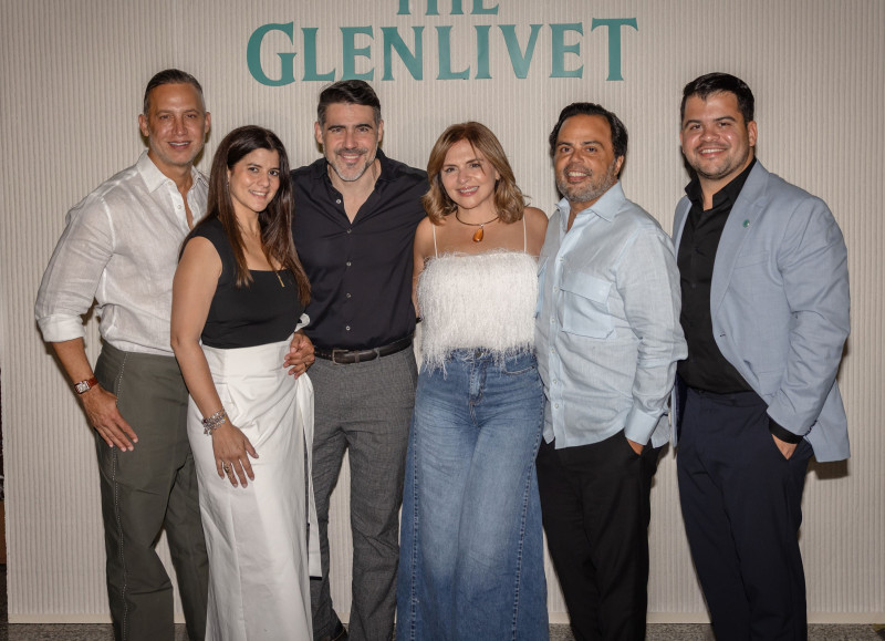 José Llano, Dominique Bonnelly, José Guillermo Cortines, Tania Báez, José Ledesma y Angel Martínez.