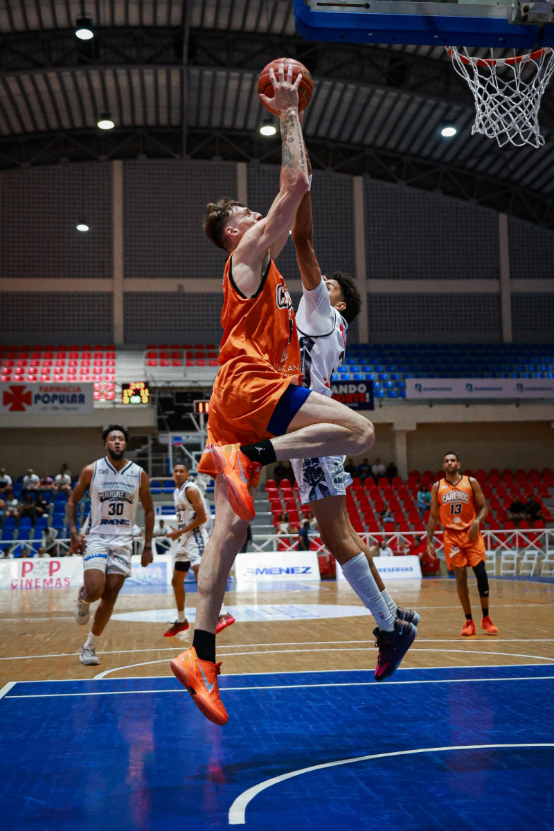 Momento de acción del partido.