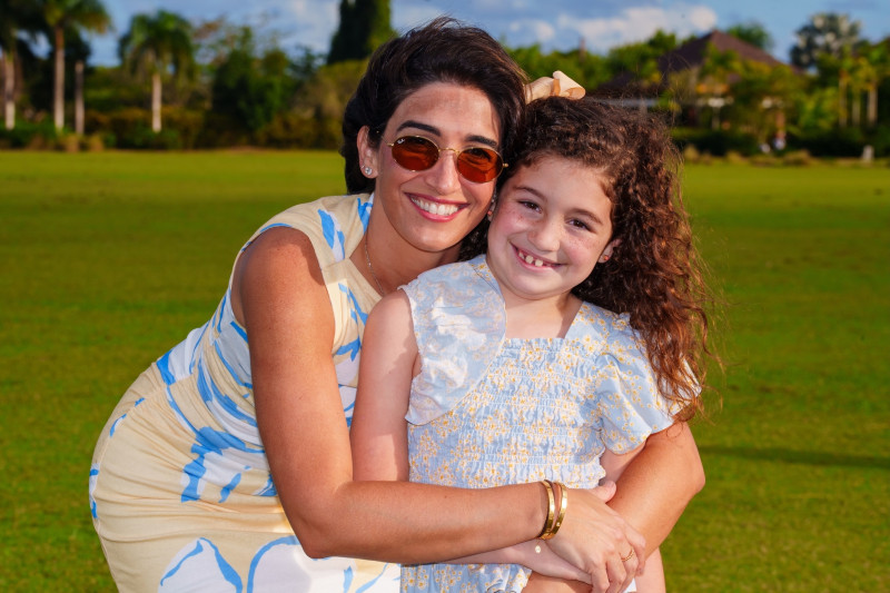 María Amelia Hazoury y Lara Llaneza Hazoury