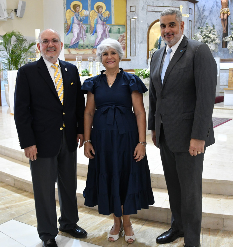Harold Molina, Margarita De Molina y Carlos Alberto Ortega.