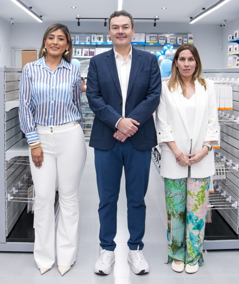 Alejandra Cely, Carlos Minjares y Adriana Torres.