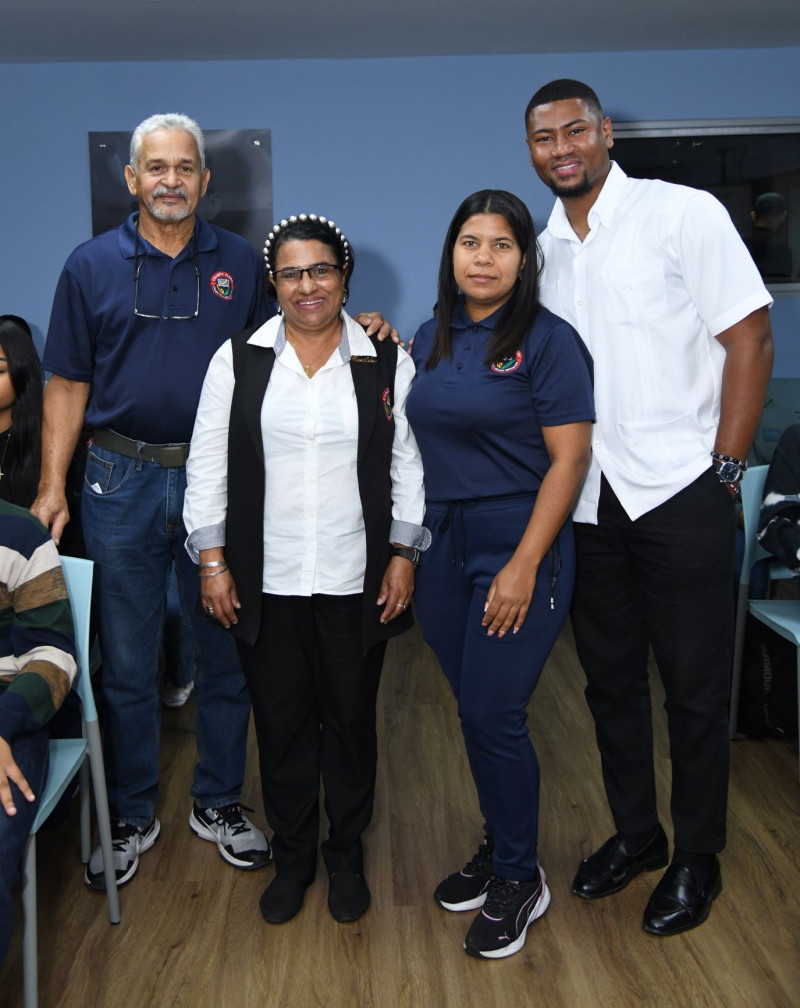 Ángel Salvador Sención, Casilda Margarita Carpio, Génesis Fuentes y Edgar Ceballos.