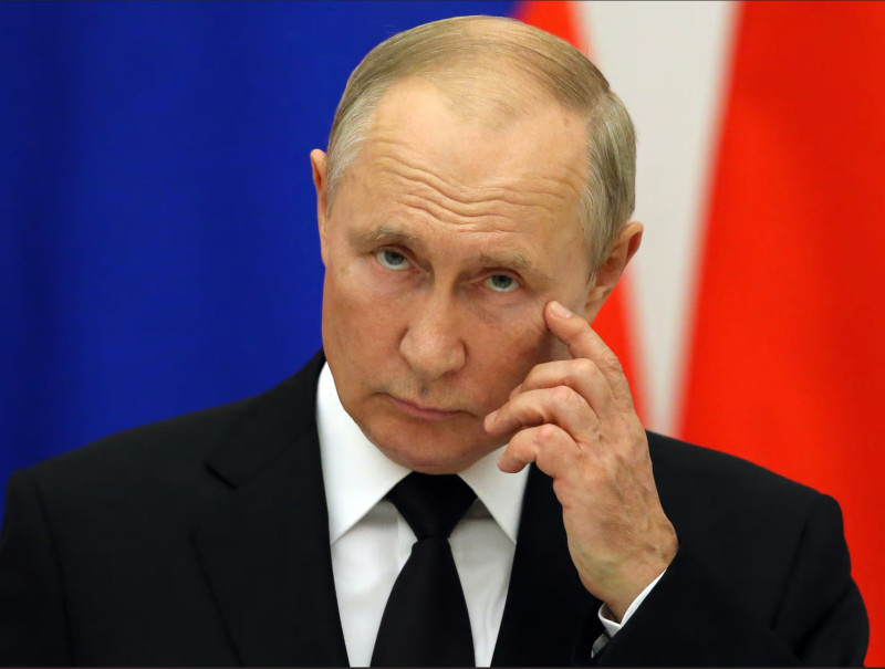 Vladimir Putin también denunció que Kiev recurre "abiertamente a métodos terroristas al atacar infraestructuras civiles en territorio ruso".