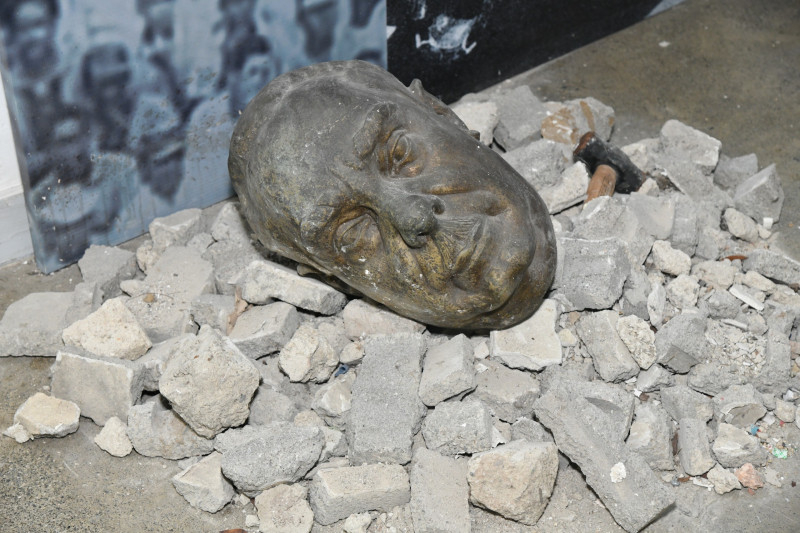 Máscara mortuoria de Rafael Leónidas Trujillo en el Museo Nacional de Historia y Geografía