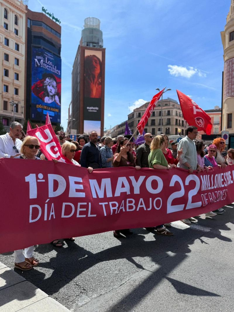 La movilización comenzó en la confluencia de la calle Gran Vía con Clavel y avanzó hasta la Plaza de España