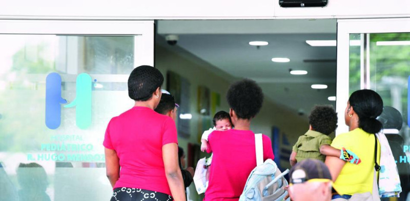 El hospital Hugo Mendoza brinda consultas a unos 400 niños en el día, en horario matutino y vespertino.