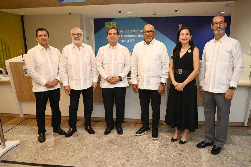 Edwin Romerico Rodríguez, Julio César Curiel, Gustavo Zuluaga Alam, Francisco Melo Chalas, Lilliana Rodríguez y Carlos F. Reyes