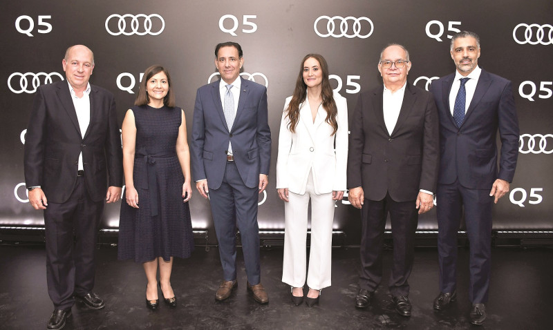 Enrique García, Carla Frías, Jorge Asmar, María Rosa Frías, George González y Alexander Gutiérrez.