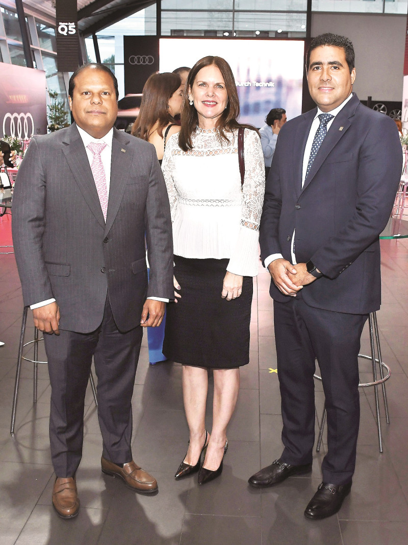 Pedro Pablo Díaz, Claudia Jorge y Wilson Caminero.