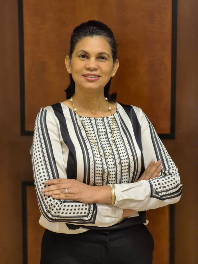 Abril María Arias Taveras, psicóloga clínica y terapeuta familiar y de pareja.