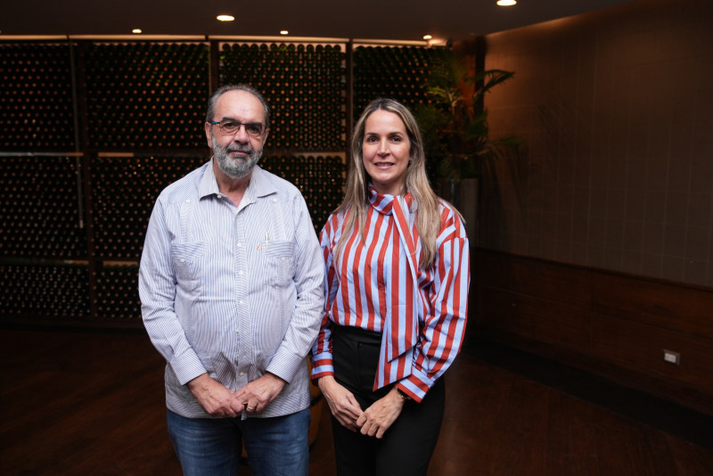 Eduardo Pahino y Sandra Milán