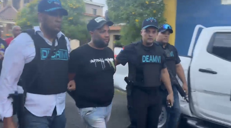 Autoridades arrestan a "Keka", señalado por agresión contra una mujer en Cotuí.