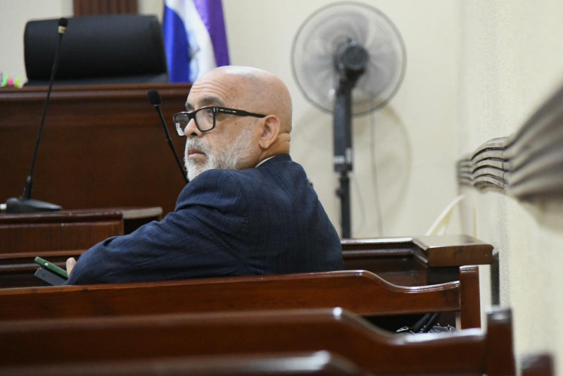 El tribunal determinó que Martínez violó los artículos 21 y 22 de la Ley 53-07 sobre Crímenes y Delitos de Alta Tecnología