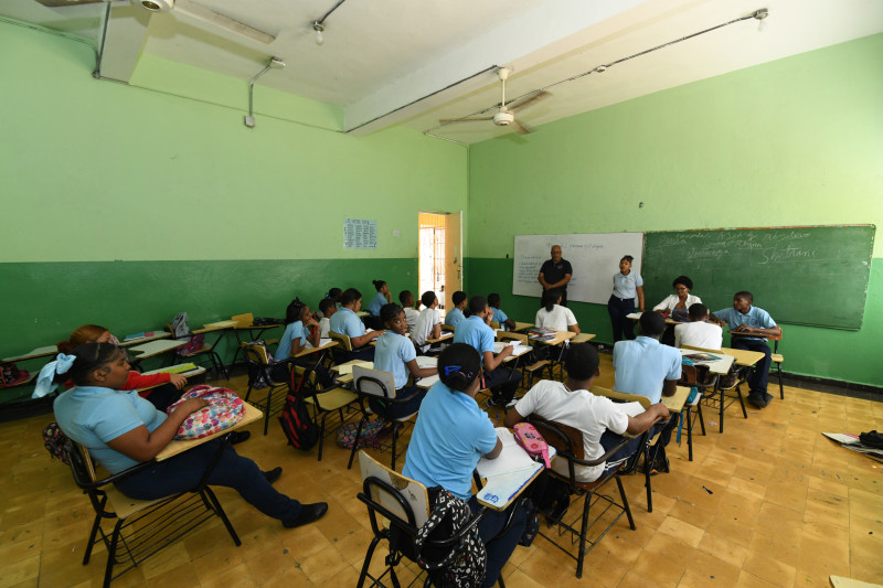 Dirigentes del gremio de maestros aseguran que el verdadero problema del sistema es un modelo educativo alejado de la realidad nacional