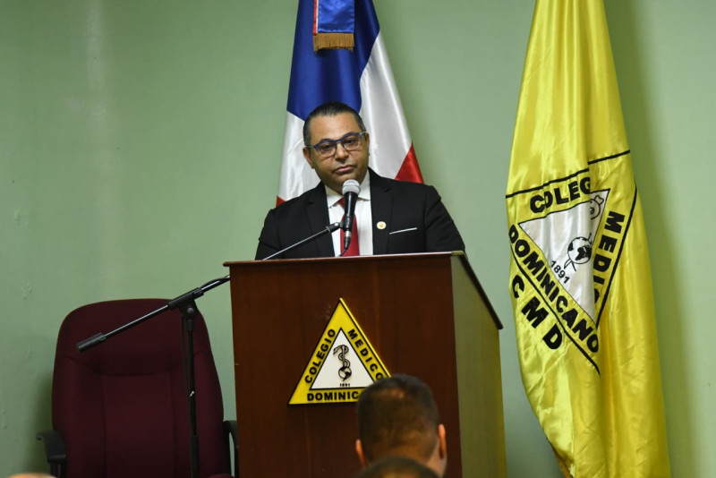 Josué Pichardo, director de la Asociación Instituto Dominicano de Cardiología (AIDC)