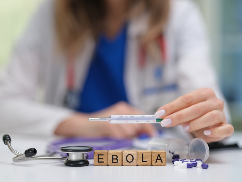 El ébola es altamente contagiosa y una enfermedad grave y a menudo mortal causada por un virus.