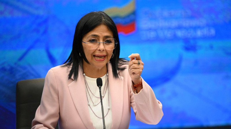 Delcy Rodríguez asumió el cargo de presidenta encargada por orden del Tribunal Supremo de Justicia (TSJ), luego de la captura de Nicolás Maduro por parte de Estados Unidos
