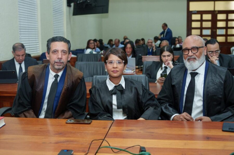 Miembros de la defensa legal de José Ramón Peralta.