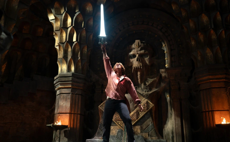 Nicholas Galitzine en una escena de "Masters of the Universe".