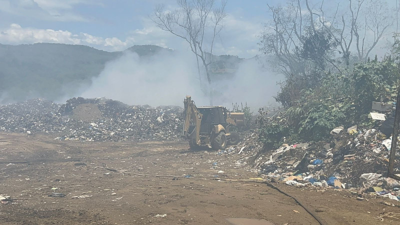El vertedero de Sabana Iglesia volvió a incendiarse.
