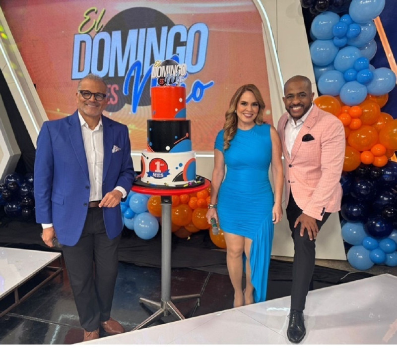 "El domingo es mío" se transmite por Digital 15. En la imagen, “El domingo es mío”: Carlos Alfredo,Brenda Sánchez y Alberto Cruz.