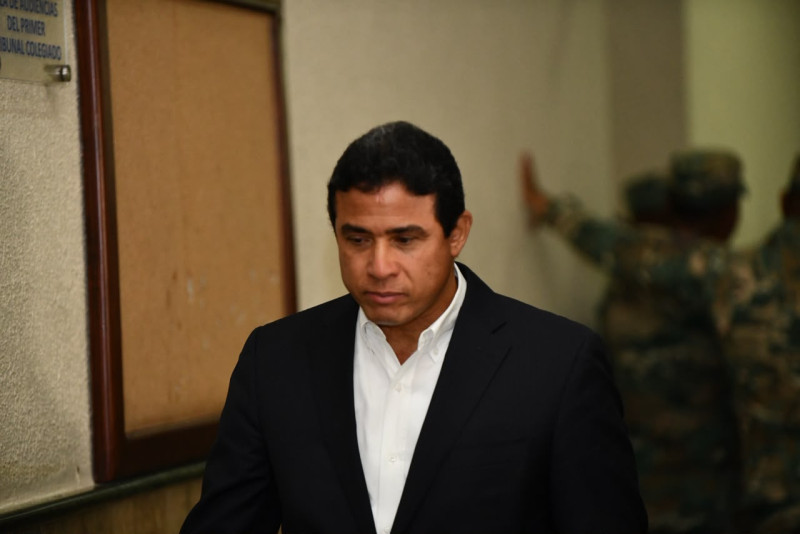Adán Cáceres