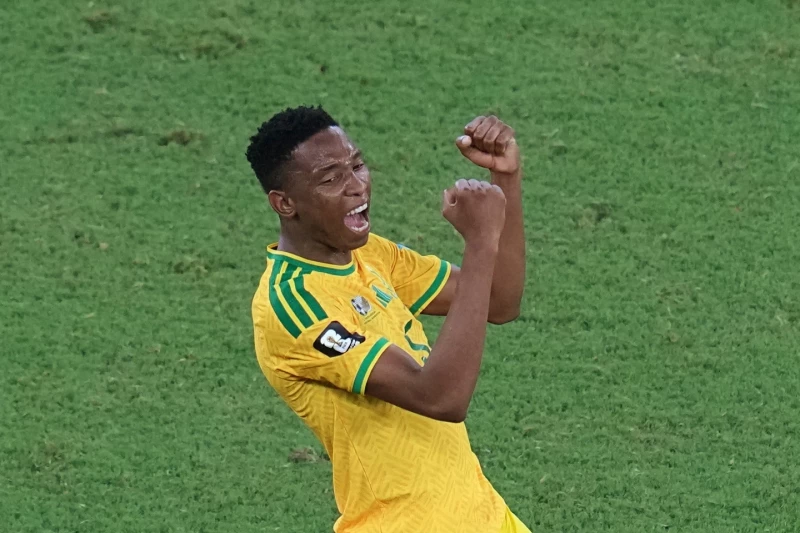 Thalente Mbatta, de Sudáfrica, celebra la victoria ante Corea del Sur en la Copa Mundial de la FIFA en Monterrey, el 24 de junio del 2026.