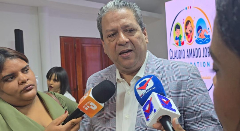 Leonel Sánchez, padre de un niño con autismo
