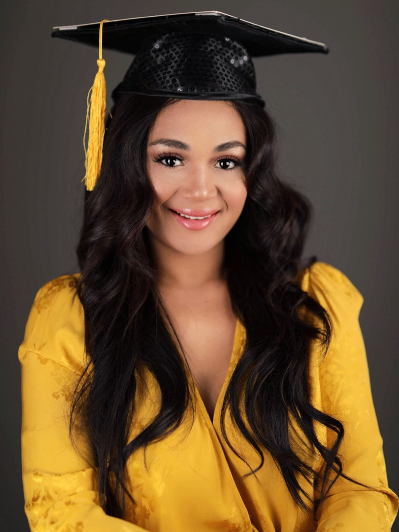 Marielva Hernández estudió Meteorología en Penn State University, Estados Unidos.