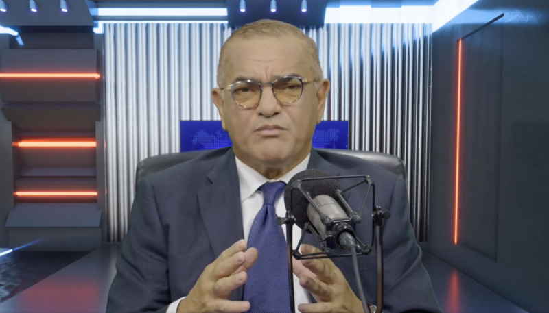 Dirigente político Carlos Gabriel García