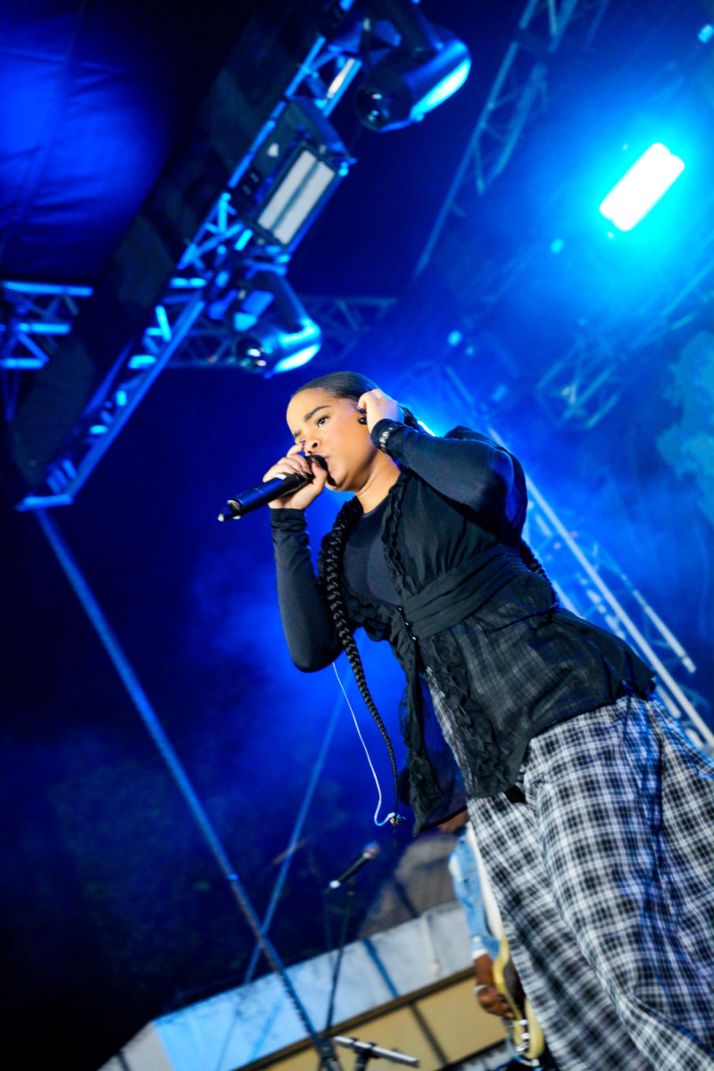 Karen Santana fue parte de los artistas que protagonizaron una noche para Dios en Constanza.