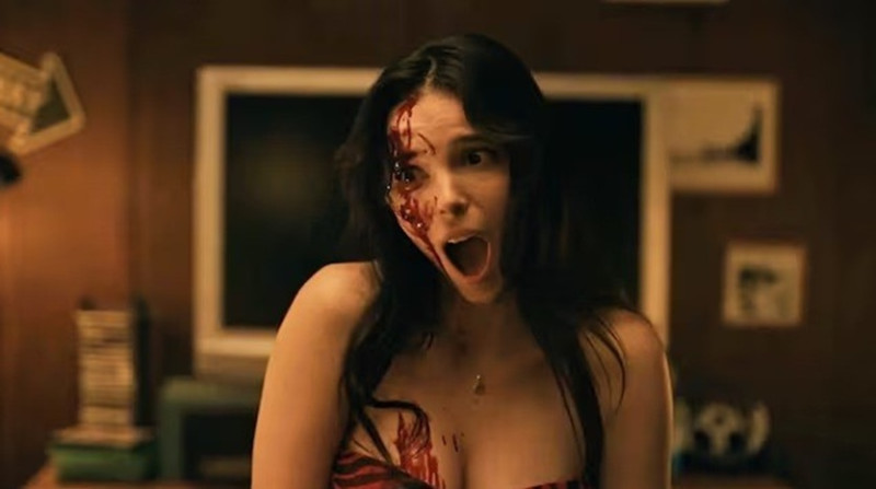 Inde Navarrete, actriz principal de ‘Obsession’, una nueva película de terror que se exhibe en los cines dominicanos.