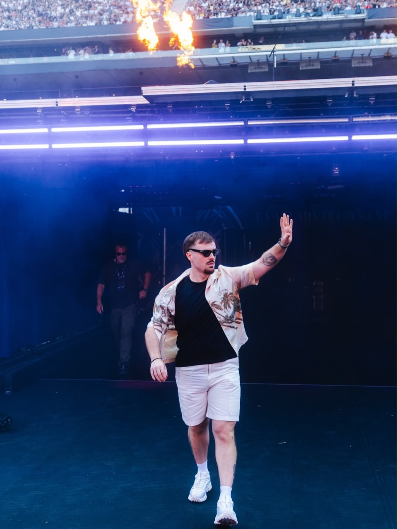 Ibai Llanos llegando a La Velada del Año VI, el espectáculo que reunió a diez creadores de contenido, ‘influencers’ o ‘youtubes’ boxeando por parejas con música en vivo entre combate y combate.