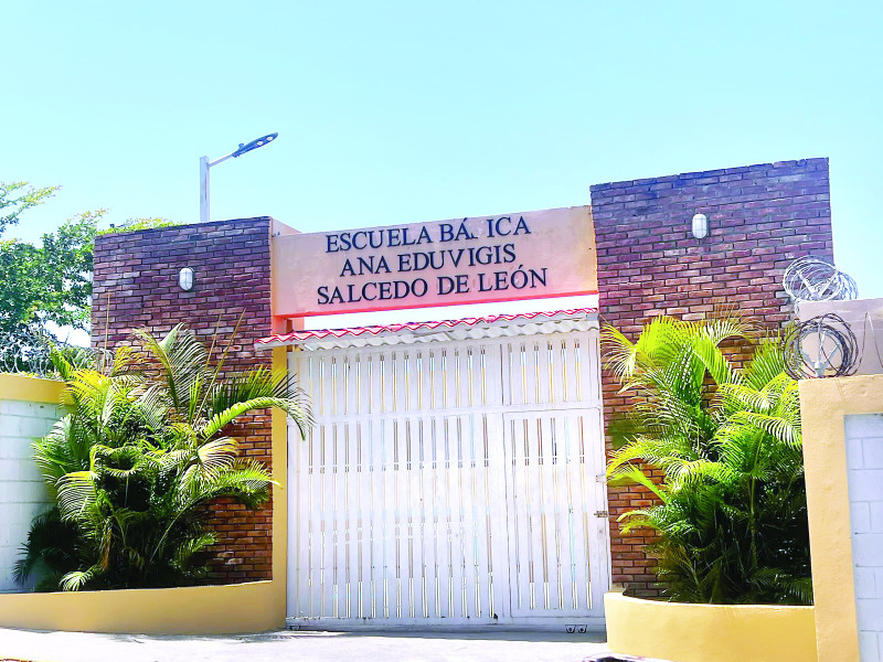 En la escuela reciben atención 15 niños con diagnósticos previamente emitidos por profesionales de la salud.