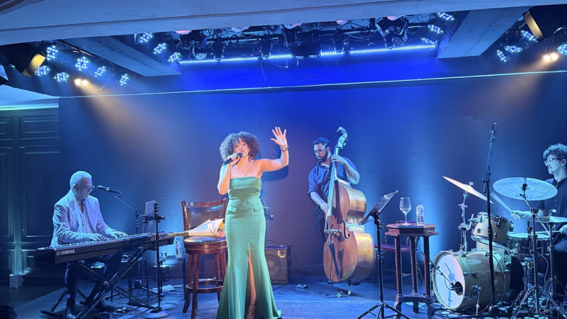 Stephany Ortega emocionó al público presente con el repertorio escogido en su concierto "Mi vida en canciones".