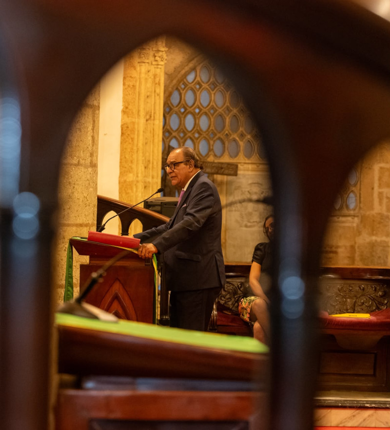 El director del Listín Diario, Miguel Franjul, al expresar sus palabras.