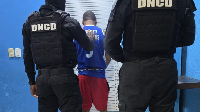 DNCD captura a “El Negro Amante” solicitado en extradición por asesinato y otros cargos en PR