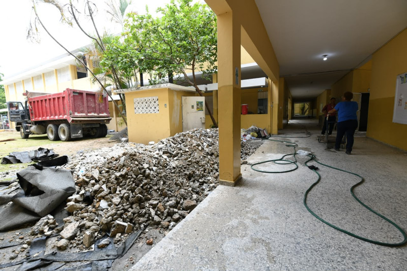 En algunos centros educativos la docencia no pudo iniciarse por deterioro en los planteles.