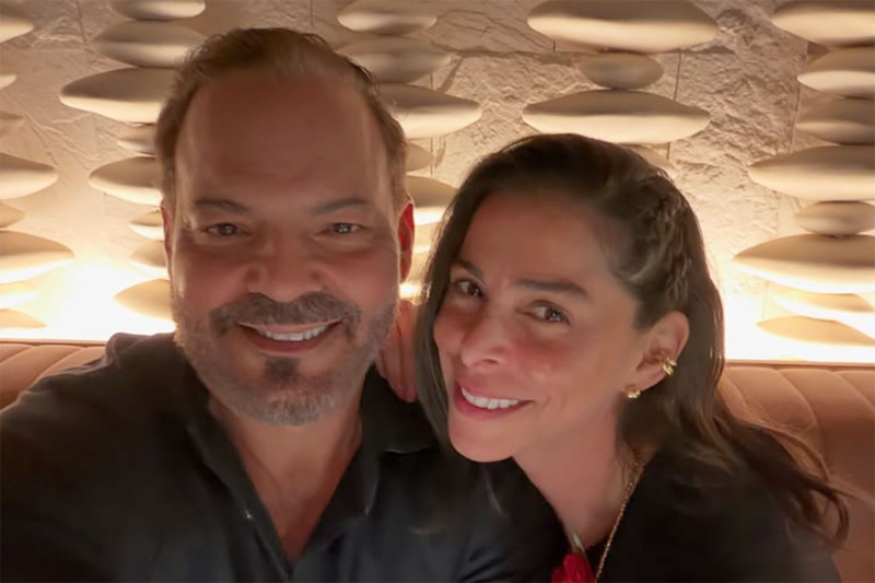 Michael Puchades y Lourdes Stephen.