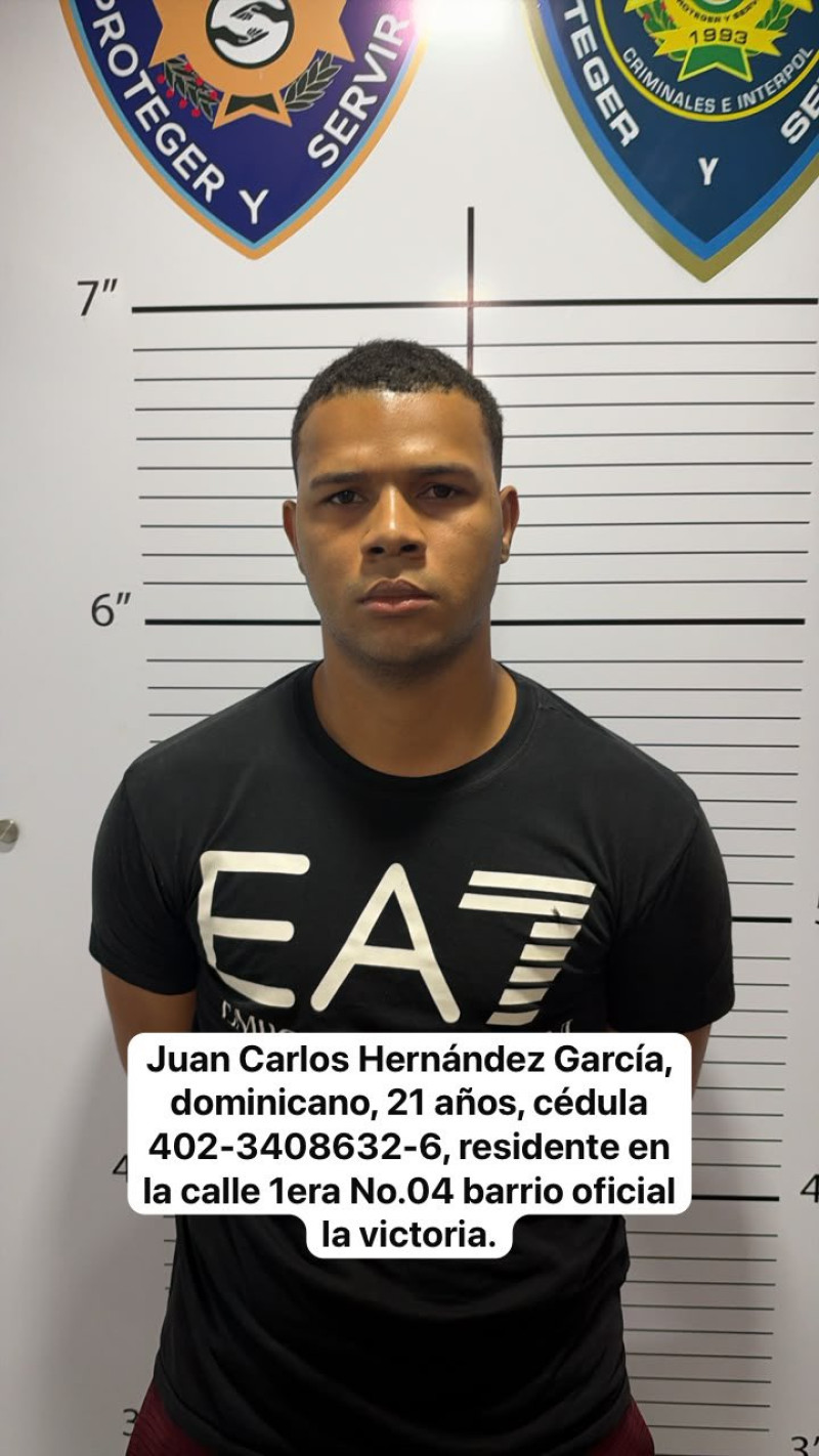 Juan Carlos Hernández García, contrató al nombrado Yandel como chofer del motor.