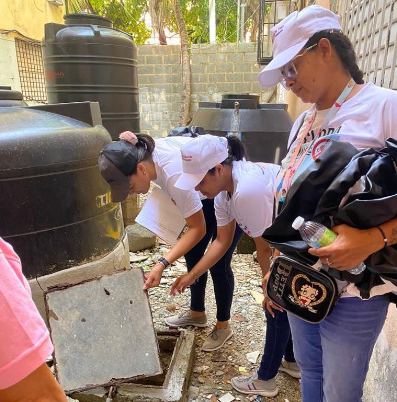 Salud Pública mantiene activa la estrategia “Elimina, Limpia y Tapa”, dirigida a reducir los criaderos de mosquitos.